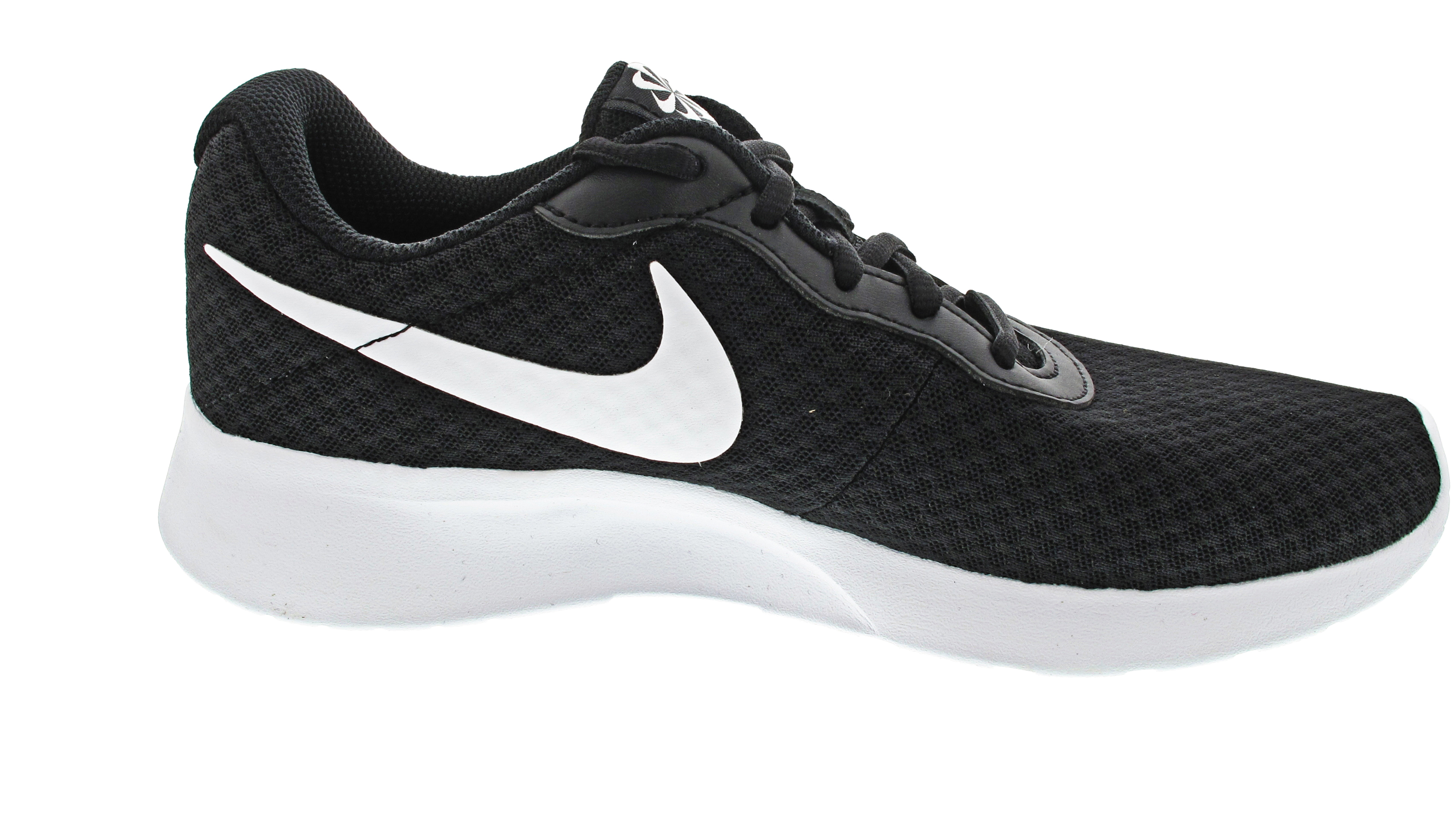 Nike Tanjun